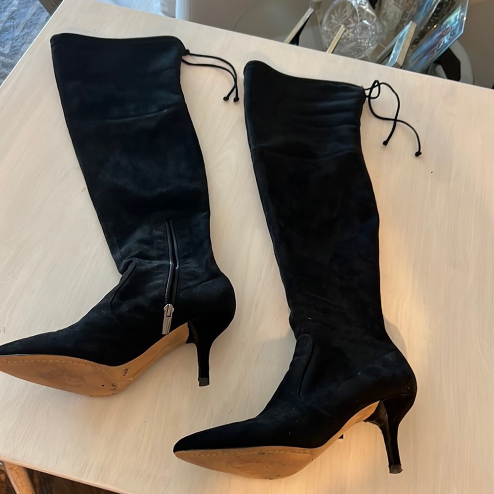 VINCE CAMUTO over the knee suede boots size 8.5
